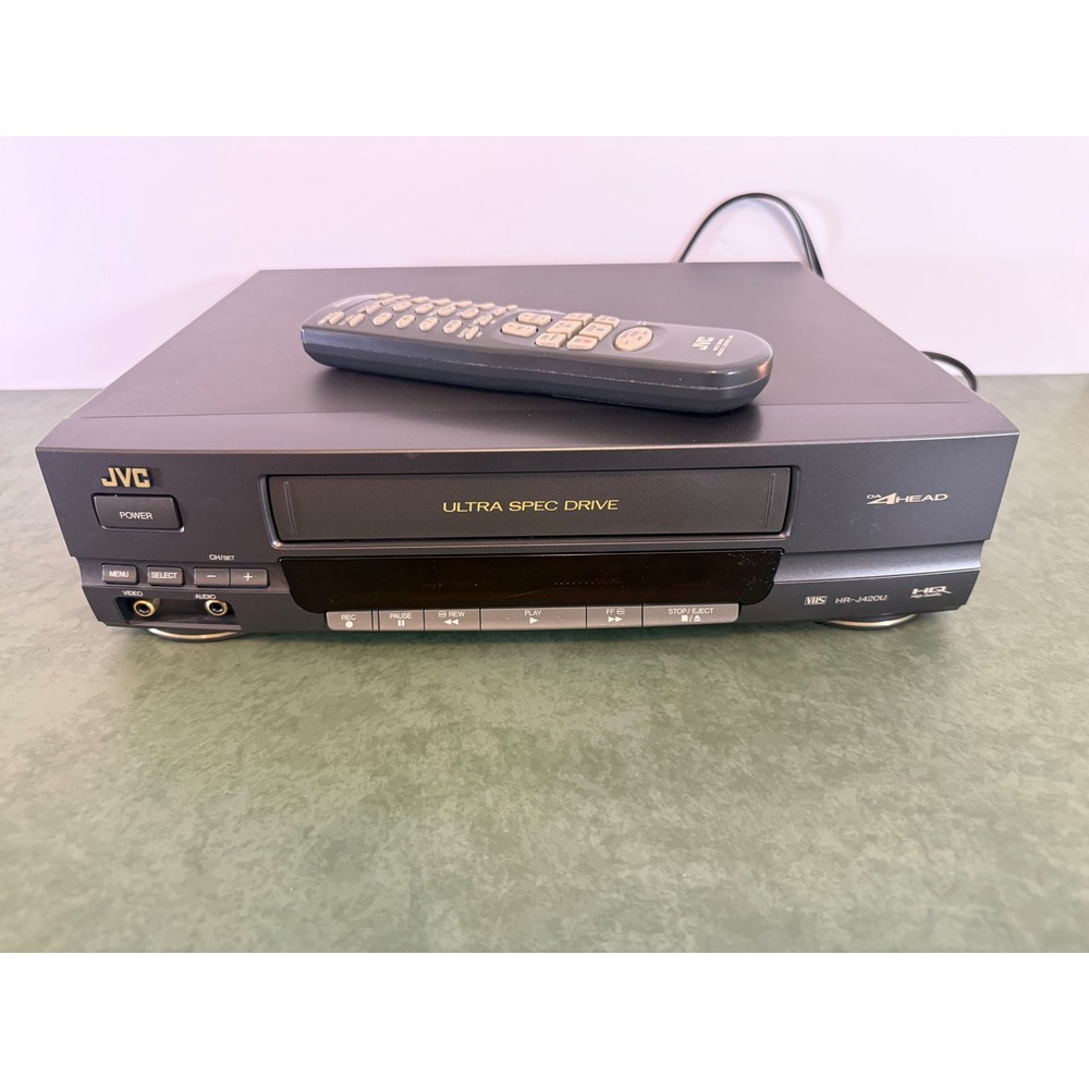 JVC HR-J420U 4-Head VHS VCR Video Cassette Recorder w/ Remote Control WORKS!!